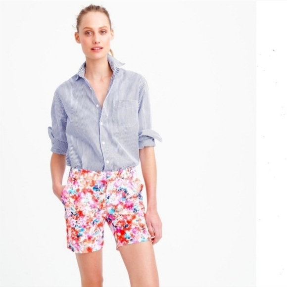🌺 J.Crew Watercolor Floral Flat Front Shorts – Womens Size 0 – Resort Vacation - Picture 3 of 17